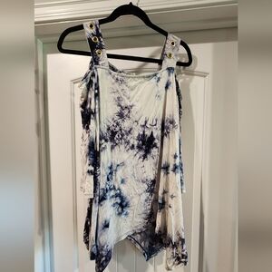 Nice cold shoulder top